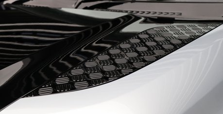 Land Rover Defender 90