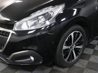 Peugeot 208 S/S TECH EDITION 31
