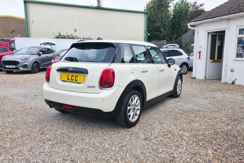 Mini Hatch 1.5 COOPER AUTOMATIC! FULL SERVICE HISTORY! 6 SERVICES! 13