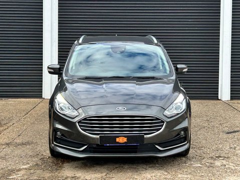Ford S-Max TITANIUM ECOBLUE 2