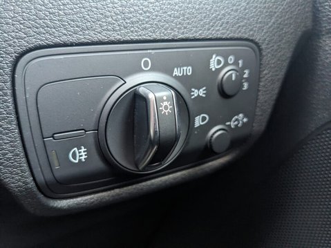 Audi Q2 TFSI SPORT 25