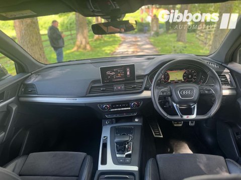 Audi Q5 2.0 Q5 S Line 40 TDI Quattro Semi-Auto 4WD 5dr 17