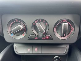 Audi A1 1.0 A1 Sport TFSI Semi-Auto 3dr 41