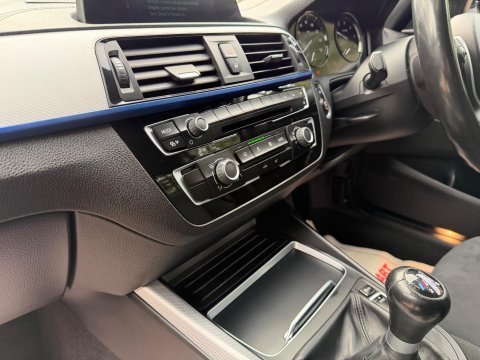 BMW 1 Series 1.5 116d M Sport Shadow Edition Euro 6 (s/s) 5dr 11