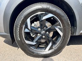Nissan Juke 1.0 Juke N-Connecta DiG-T 5dr 12
