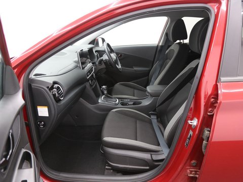 Hyundai KONA 1.6 h-GDi Premium DCT Euro 6 (s/s) 5dr 22