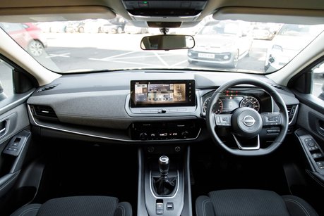 Nissan Qashqai DIG-T ACENTA PREMIUM