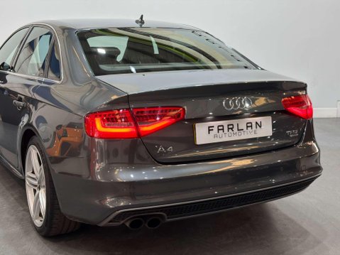 Audi A4 2.0 TFSI S line Saloon 4dr Petrol S Tronic quattro Euro 5 (s/s) (211 ps) 20