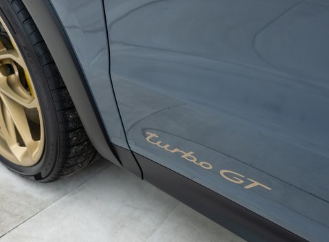 Porsche Cayenne Turbo GT 32