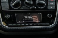 Volkswagen Up BASE 18