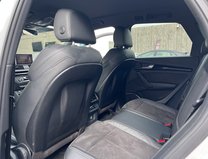 Audi Q5 2.0 TDI 40 Black Edition SUV 5dr Diesel S Tronic quattro Euro 6 (s/s) (190 15