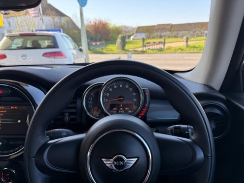 Mini Hatch 1.5 One D Euro 6 (s/s) 3dr 32