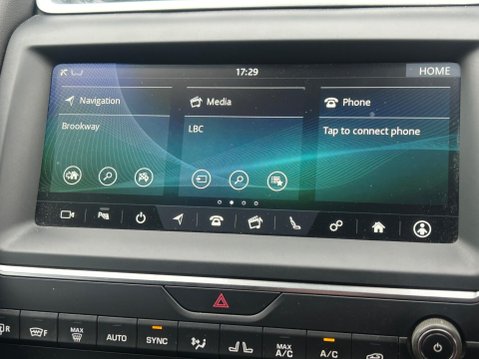 Jaguar E-Pace 2.0 P200 R-Dynamic S Auto AWD Euro 6 (s/s) 5dr 16