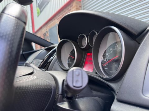 Vauxhall Astra GTC 2.0T VXR Euro 6 (s/s) 3dr 47