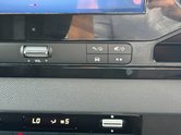 Mercedes-Benz Sprinter AUTO MWB L2H2 High Roof 315 Pro Air Con Camera EURO 6 36