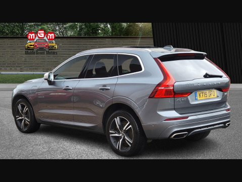 Volvo XC60 T8 TWIN ENGINE R-DESIGN PRO AWD 6