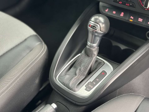 Audi A1 1.4 A1 Sportback TFSI Sport Nav Semi-Auto 5dr 19