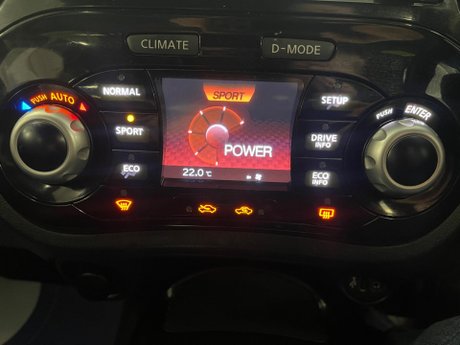 Nissan Juke 1.6 Tekna XTRON Euro 5 5dr 29