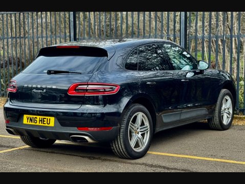 Porsche Macan 2.0T SUV 5dr Petrol PDK 4WD (s/s) (252 ps) 6