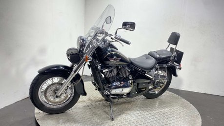 Kawasaki VN 800 CLASSIC 2006 ONLY 6K NEW MOT CRUISER 7
