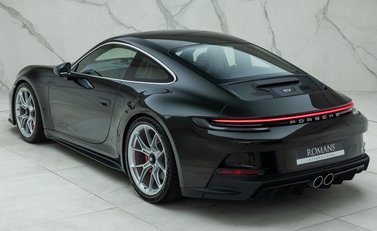 Porsche 911 GT3 TOURING (992) 13