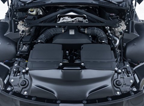 Aston Martin Vantage F1 EDITION 43