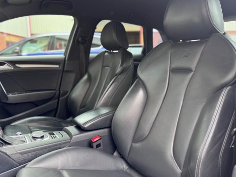 Audi S3 2.0 TFSI Sportback 5dr Petrol S Tronic quattro Euro 6 (s/s) (300 ps) 41