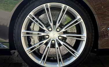 Aston Martin DB9 Volante 14