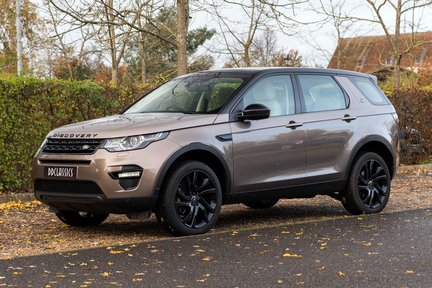 Land Rover Discovery Sport TD4 HSE LUXURY 1