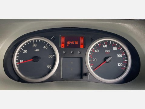 Renault Trafic 2.0 TD dCi SL27 Sport L1 H1 4dr 26