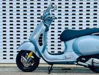 Piaggio Vespa GTS Vespa GTS 125 SuperTech 24
