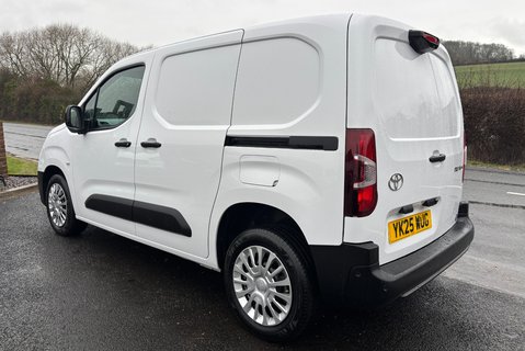 Toyota Proace City L1 Icon 100ps Panel Van 6