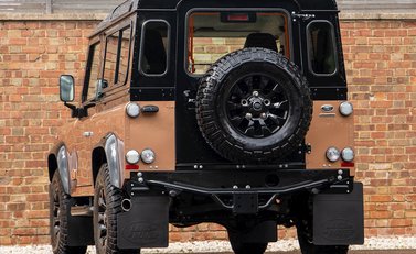 Land Rover Defender 90 Autobiography Edition 3