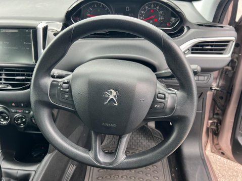 Peugeot 208 1.0 VTi Active Euro 5 5dr 18