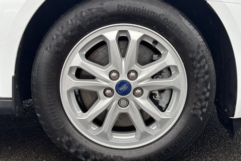 Ford Transit Connect 200 L1 Limited 120 ps Automatic Panel Van - Sat Nav / Rear Camera 33