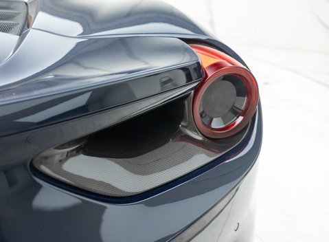 Ferrari 488 SPIDER 50