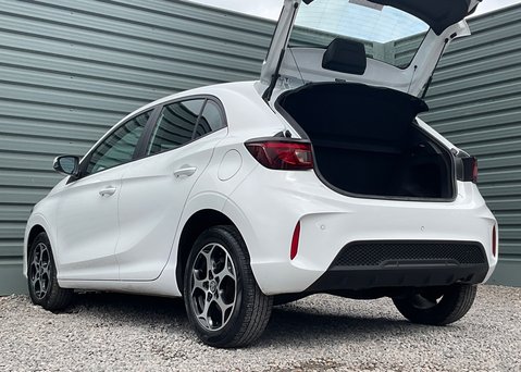 MG MG3 1.5 HYBRID+ SE 9