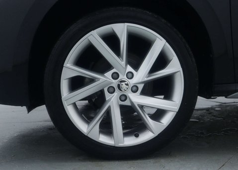 Skoda Kamiq 1.5 Kamiq SE L Executive TSi Semi-Auto 5dr 16