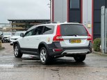 Volvo XC70 2.4 D5 SE Lux Estate 5dr Diesel Auto AWD Euro 6 (s/s) (220 ps) 20