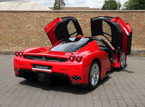Ferrari Enzo 3