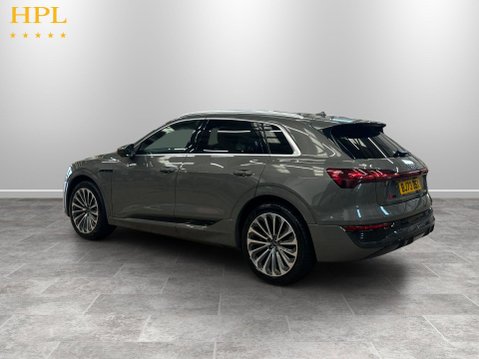 Audi Q8 55 S line SUV 5dr Electric Auto quattro 114kWh (11kW Charger) (408 ps) 1 Ow 5