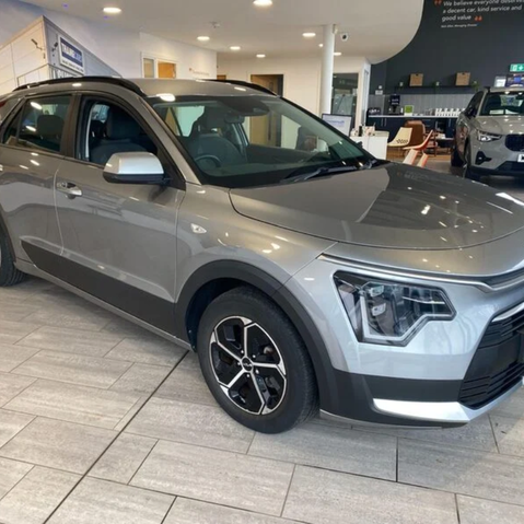 The Kia Niro 2 one of the best simple, comfortable & great-value hybrid cars on the market in 2026
