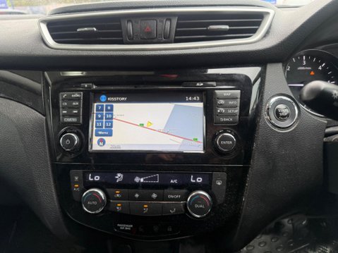 Nissan Qashqai 1.5 dCi N-Connecta 2WD Euro 6 (s/s) 5dr 13