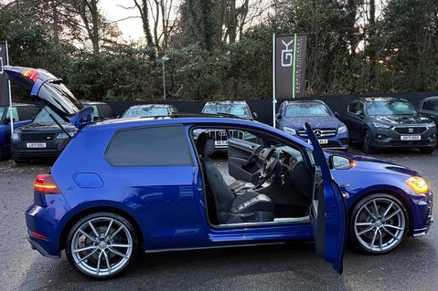 Volkswagen Golf R TSI DSG -DEMO +1 OWNER -AKRAPOVIC-EVERY EXTRA -PAN ROOF-PRO NAV-PRETORIAS 20