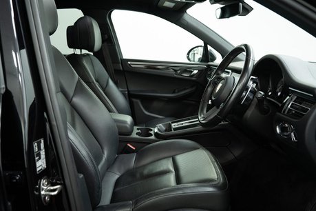 Porsche Macan 2.9T V6 S SUV 5dr Petrol PDK 4WD Euro 6 (s/s) (380 ps) 4