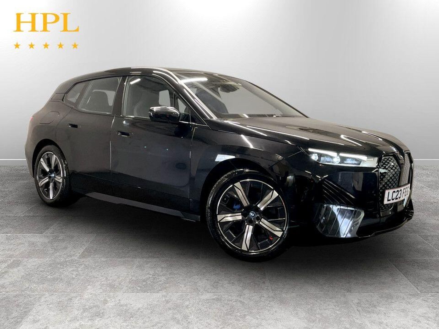 BMW iX listing photo
