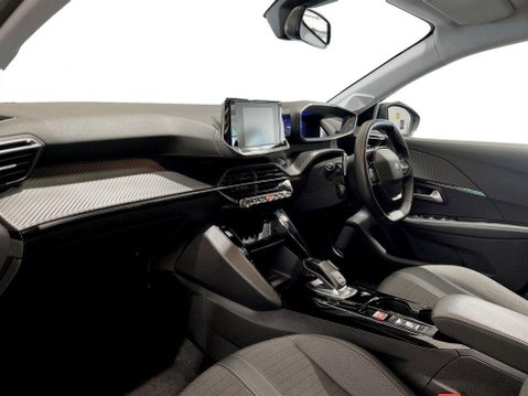 Peugeot 208 1.2 PureTech Allure Hatchback 5dr Petrol EAT Euro 6 (s/s) (130 ps) 15