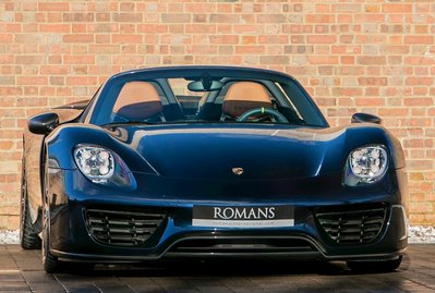 Porsche 918 Spyder Weissach