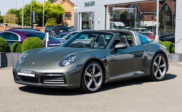 Porsche 911 Targa 4S (992) 4