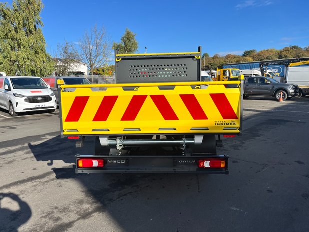 Iveco Daily Daily 35C14 2.3 Business Tipper 6